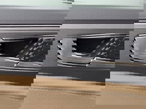New 2025 Volkswagen Atlas Cross Sport SE image 12