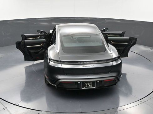 New 2025 Porsche Taycan 4S image 38