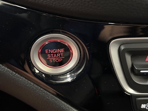 Used 2022 Honda Pilot Elite image 19