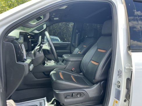 Used 2024 GMC Sierra 2500 AT4 w/ AT4 Preferred Package image 16