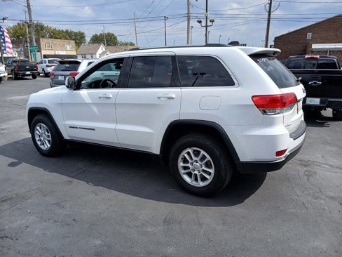 Used 2018 Jeep Grand Cherokee Laredo image 12