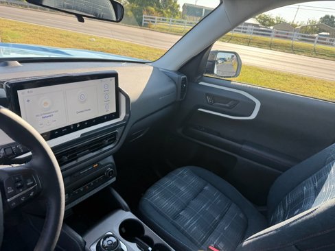 Used 2025 Ford Bronco Sport Heritage w/ Convenience Package image 12