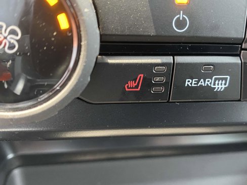 New 2025 Ford F350 XLT w/ Black Appearance Package image 19