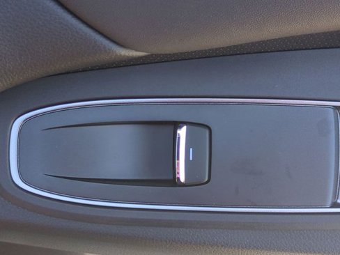 New 2025 Subaru Ascent Touring image 37