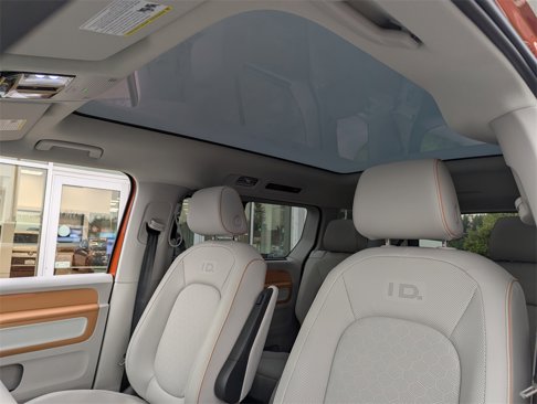 New 2025 Volkswagen ID. Buzz Pro S Plus image 25