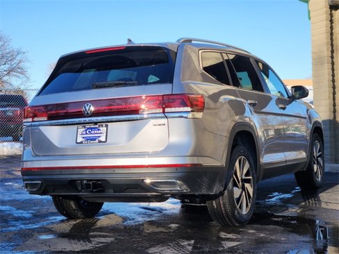 New 2025 Volkswagen Atlas SEL image 7