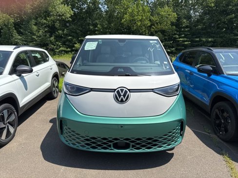 New 2025 Volkswagen ID. Buzz Pro S Plus image 2