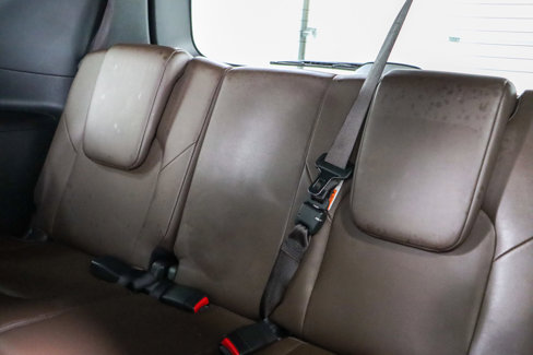 Used 2024 Nissan Armada Platinum w/ Captain's Chairs Package image 28
