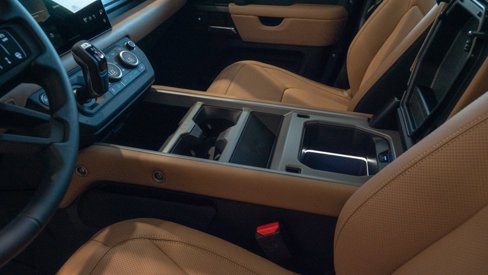 New 2025 Land Rover Defender 110 X image 15