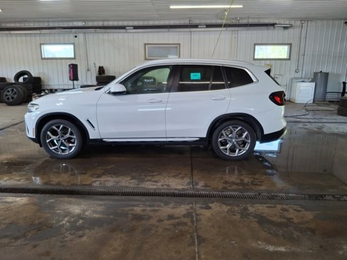 Used 2024 BMW X3 xDrive30i image 7
