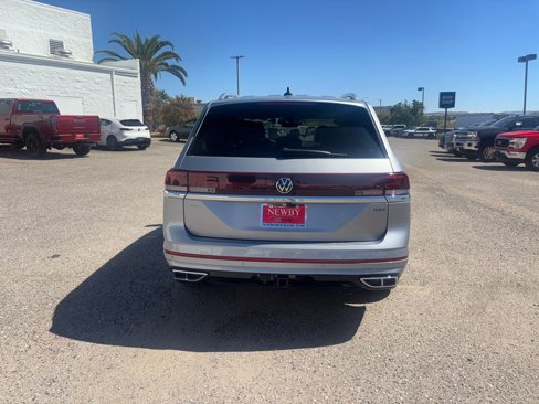 Used 2024 Volkswagen Atlas SEL Premium R-Line image 6