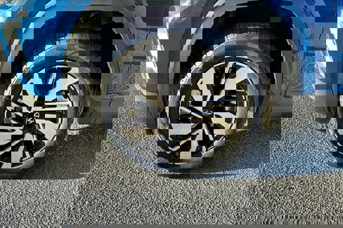 New 2026 Volkswagen Atlas SE image 13