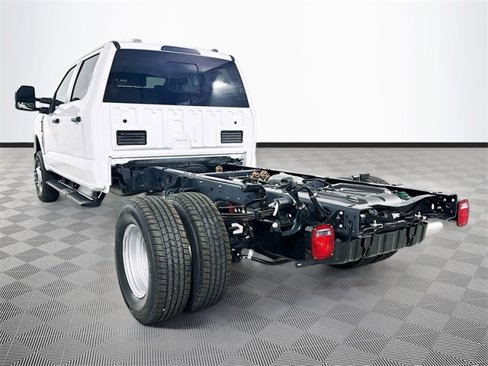 New 2026 Ford F350 4x4 Crew Cab DRW Super Duty image 20