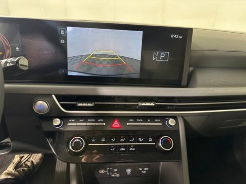 Certified 2025 Hyundai Sonata SE image 41