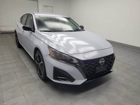 Used 2023 Nissan Altima 2.5 SR image 13