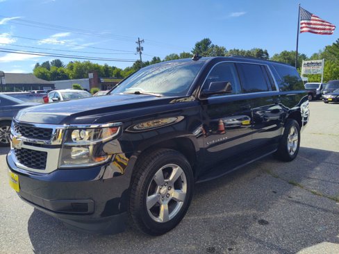 Used 2018 Chevrolet Suburban LT image 4