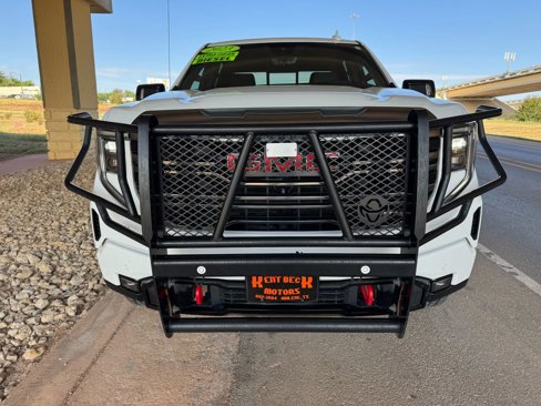 Used 2023 GMC Sierra 1500 AT4 w/ Technology Package image 8