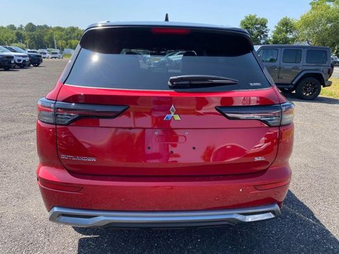 New 2025 Mitsubishi Outlander AWD image 4
