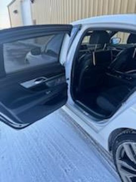 Used 2019 BMW M760i xDrive image 14