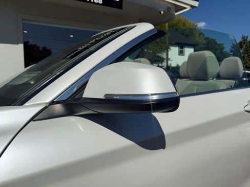 Used 2018 BMW 230i xDrive Convertible image 39