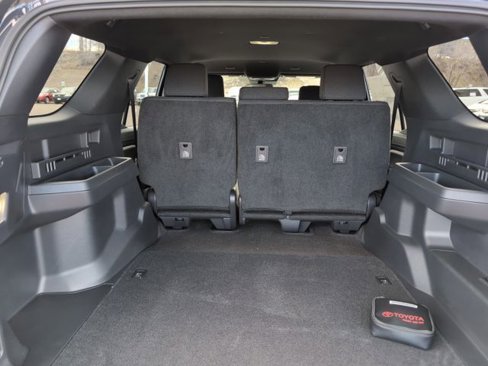 New 2025 Toyota 4Runner SR5 image 15