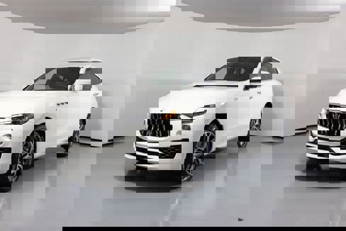 New 2023 Maserati Levante GT image 10