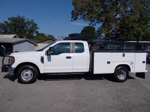 Used 2018 Ford F350 XL w/ Power Equipment Group image 19