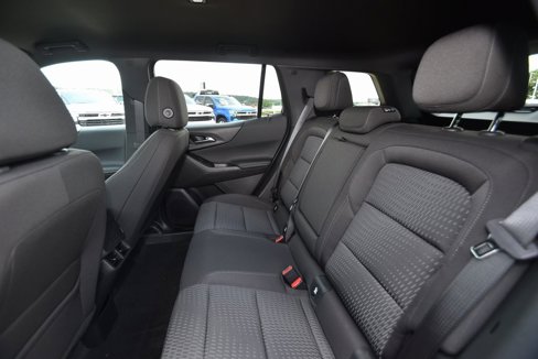 New 2026 Chevrolet Equinox LT image 11