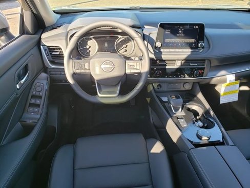 New 2026 Nissan Rogue SV image 18