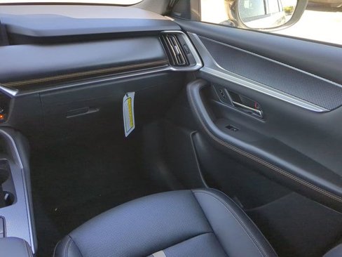 New 2025 MAZDA CX-70 3.3 Turbo w/ Premium Plus Pkg image 15