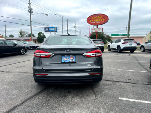 Used 2020 Ford Fusion SE image 7