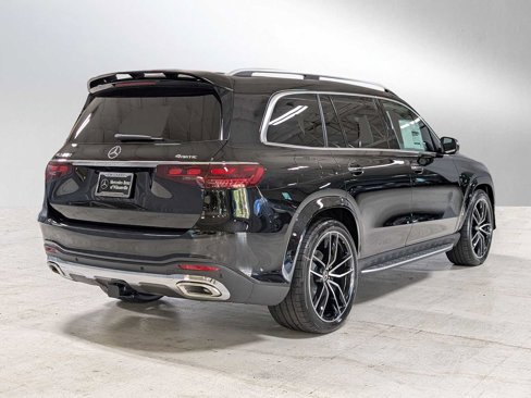 New 2026 Mercedes-Benz GLS 580 4MATIC image 3