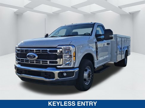 New 2024 Ford F350 XL w/ XL Chrome Package image 8