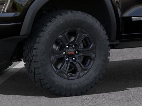 New 2025 GMC Canyon Elevation w/ Convenience Package image 31