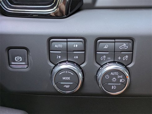 New 2026 GMC Sierra 2500 AT4X image 25