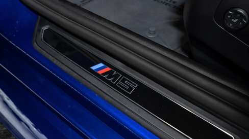 Used 2026 BMW M5 w/ Executive Package image 37