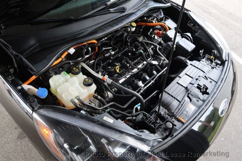 Used 2021 Ford Escape SE image 39