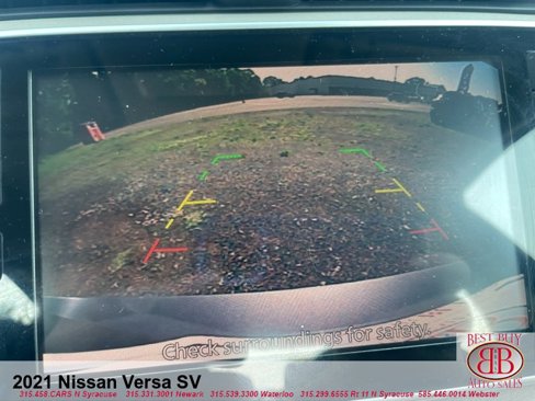 Used 2021 Nissan Versa SV image 15