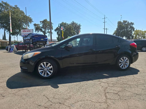 Used 2015 Kia Forte LX w/ Popular Package image 3