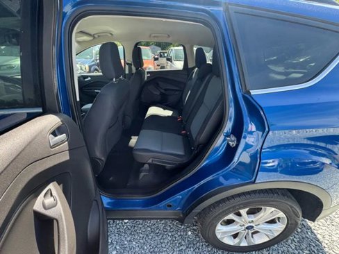 Used 2018 Ford Escape SE w/ Ford Safe & Smart Package image 15