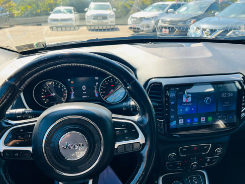 Used 2019 Jeep Compass Latitude w/ Popular Equipment Group image 19