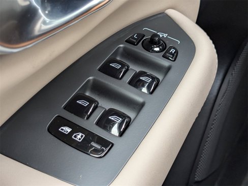 New 2026 Volvo XC90 B6 Plus w/ Protection Package Premier image 27