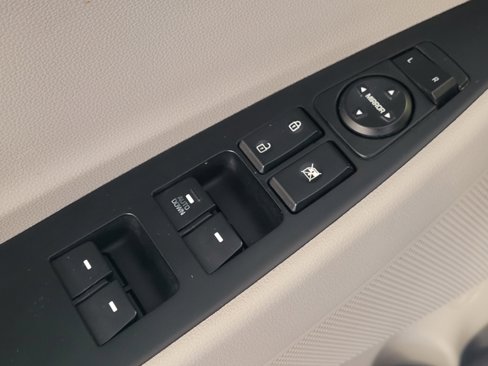 Used 2019 Hyundai Tucson SE image 27