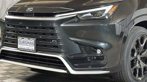 New 2026 Lexus TX 500h AWD image 4
