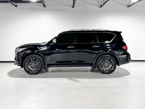 Used 2023 INFINITI QX80 Sensory image 7