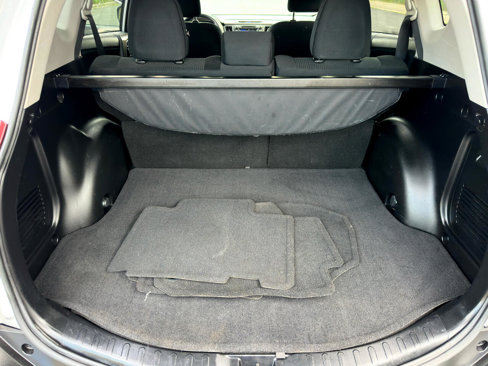 Used 2015 Toyota RAV4 LE image 37
