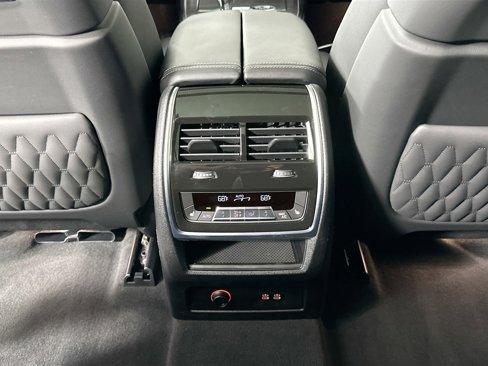 New 2026 BMW ALPINA XB7 image 29