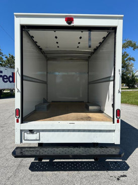 Used 2024 Chevrolet Express 3500 w/ Power Convenience Package image 7