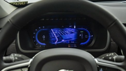 New 2025 Volvo XC90 T8 Plus w/ Protection Package Premier image 27