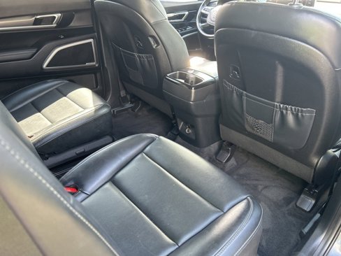 Used 2020 Kia Telluride S image 11